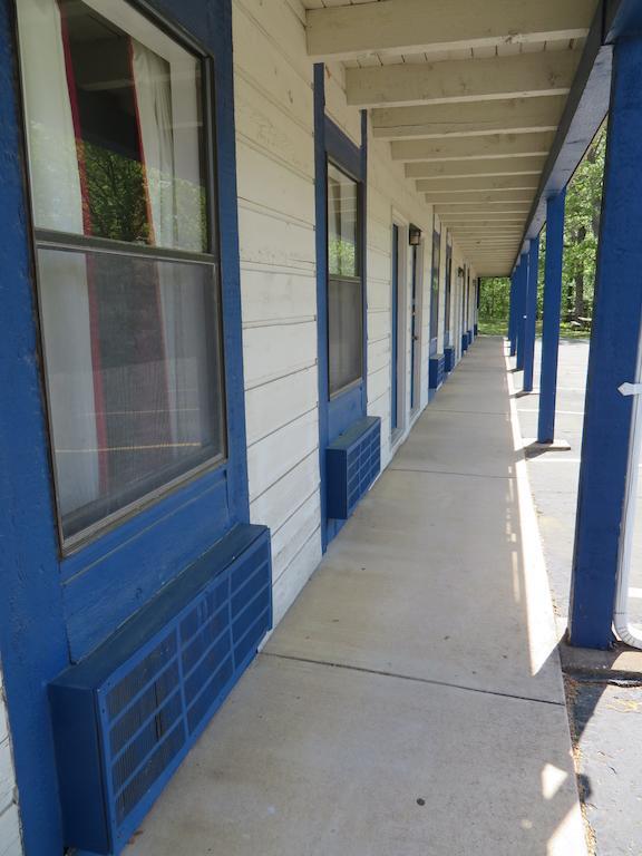 Scottish - Osage Motel